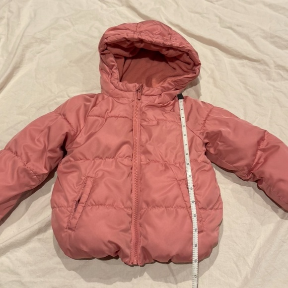 Old Navy puffer coat, 3T, coral pink - Picture 9 of 11